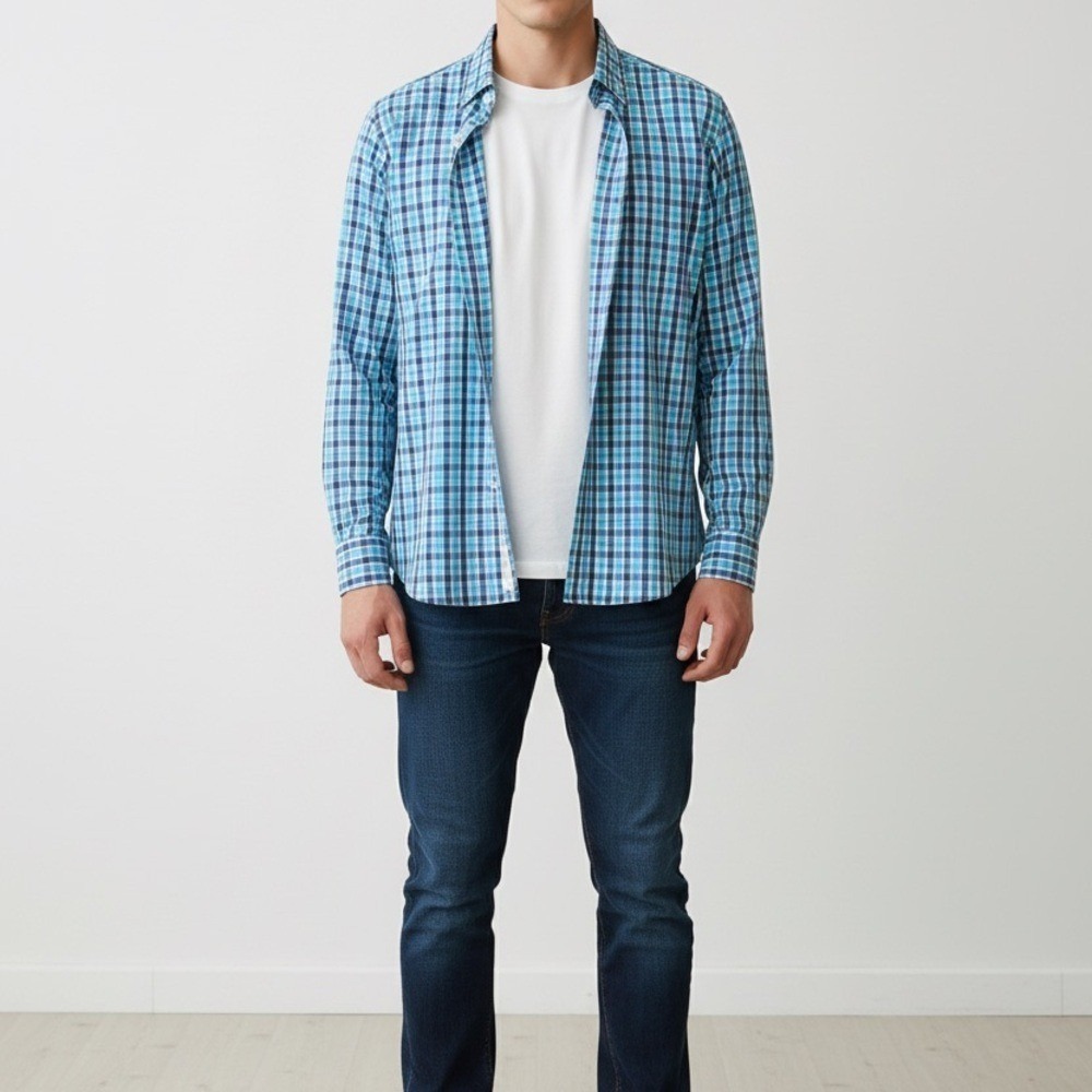 Bugatchi Men's Shaped Fit Blue and White Plaid‎ Shirt S